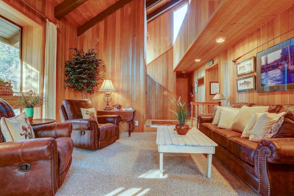 Four-Bedroom Vacation Home interior